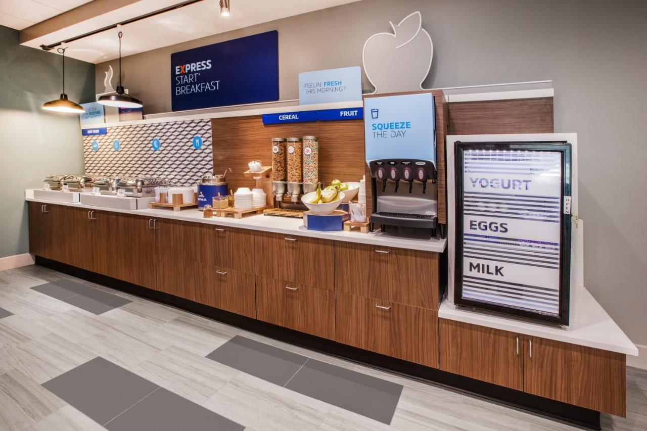Holiday Inn Express - Oak Grove By Ihg Екстер'єр фото
